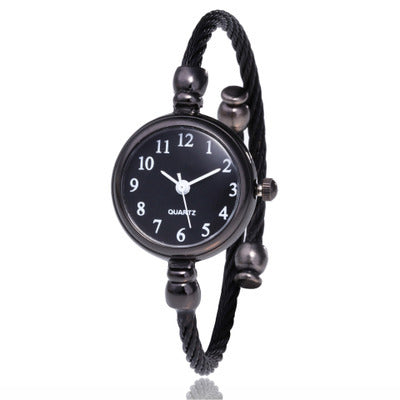 Reloj pequeño redondo modelo mujer