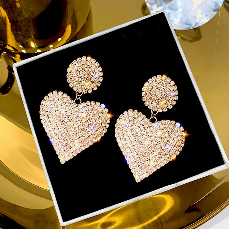Pendientes de botón con forma de corazón de melocotón para mujer