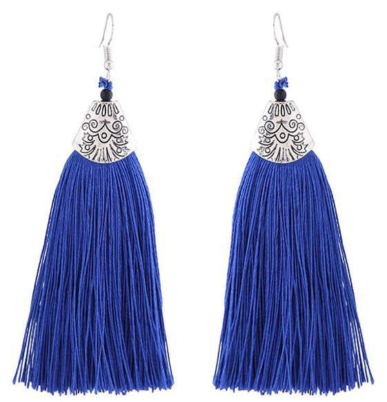 Pendientes con flecos y forma de boca de pez explosiva