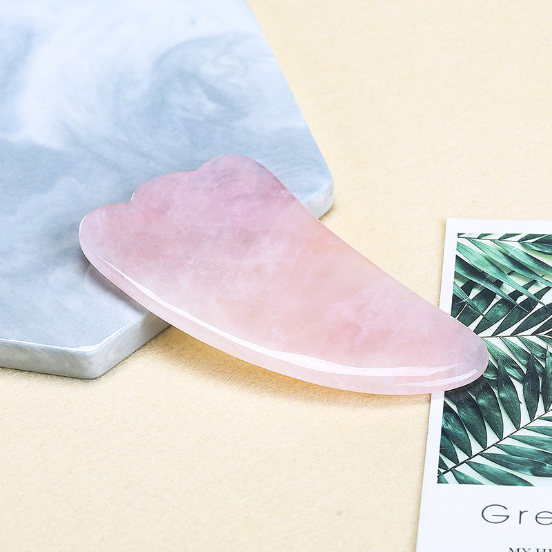 Powder crystal jade heart-shaped scraping board