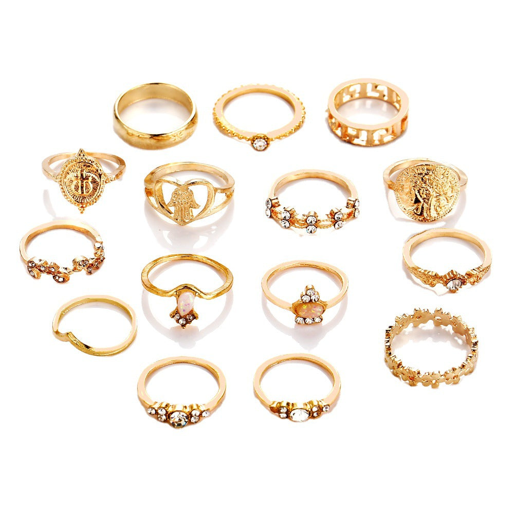 Vintage Portrait 15-Piece Ring Set