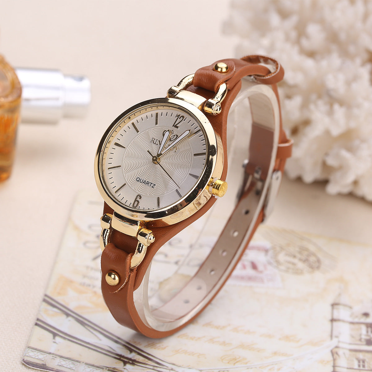 Explosive quartz watch lady