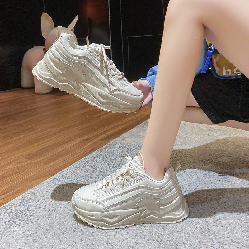 Thick-soled heightening sports and leisure shoes