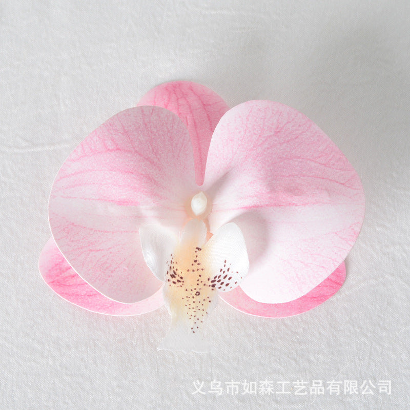 Cabeza de flor de orquídea mariposa de laminación 3D de simulación