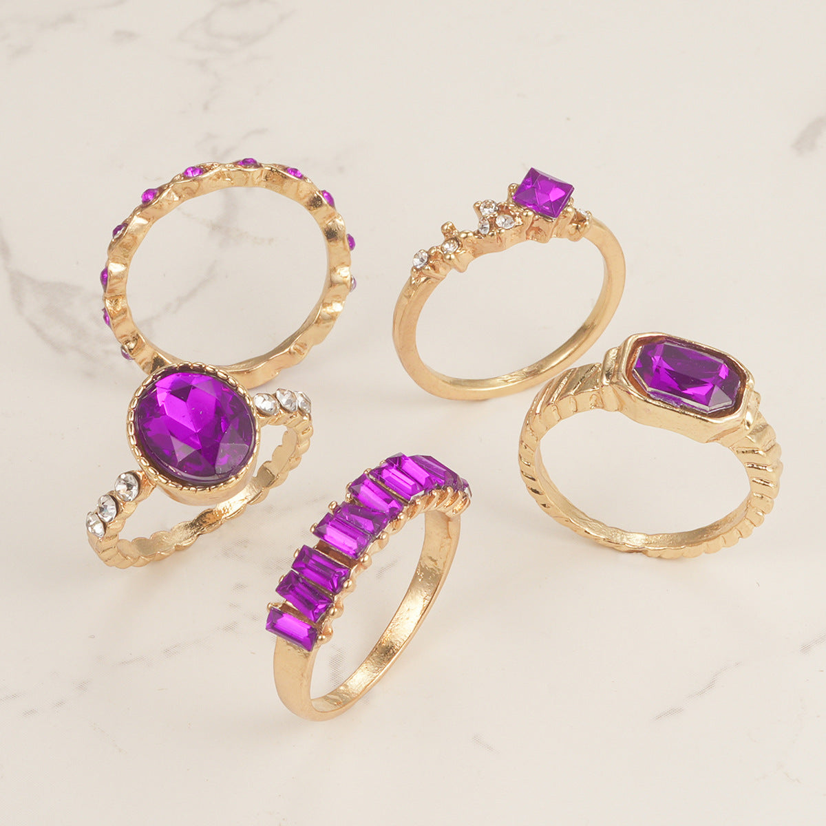 Juego de 5 anillos estilo anillo morado