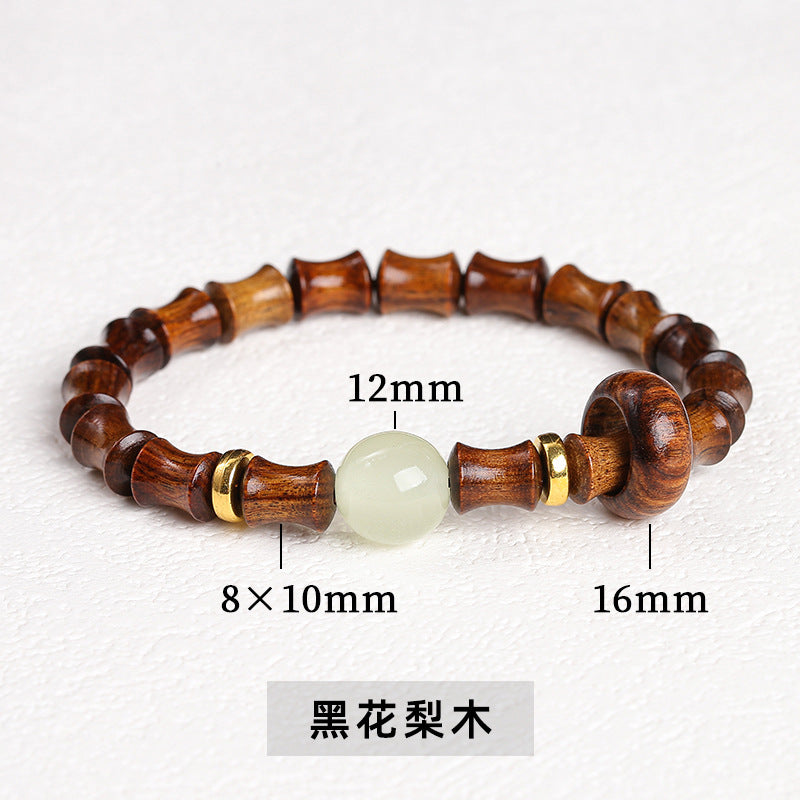 Green sandalwood bamboo bead bracelet.