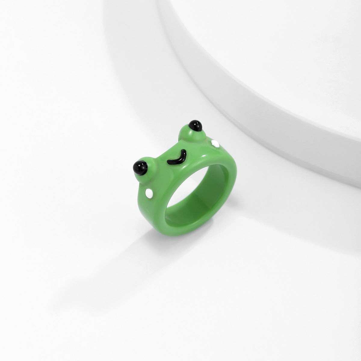Anillo de resina tridimensional de colores con forma de animal