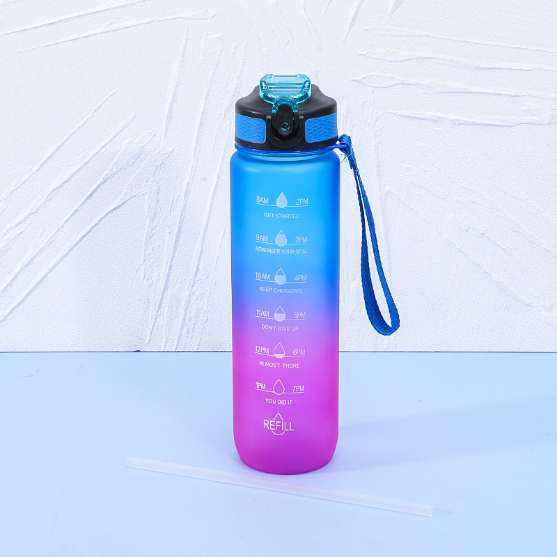 Botella de agua de plástico esmerilado con mango portátil