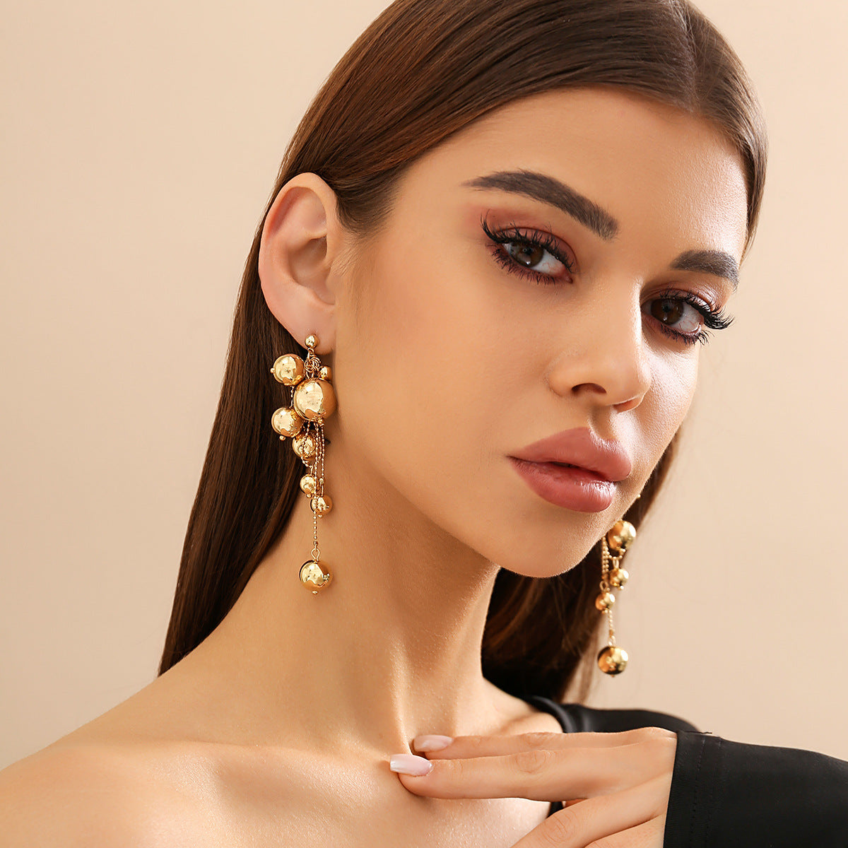 Tassel size beaded sweet cool stud earrings