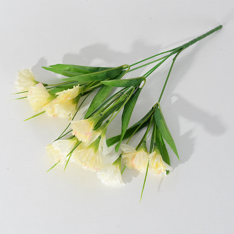 15 artificial carnation flowers