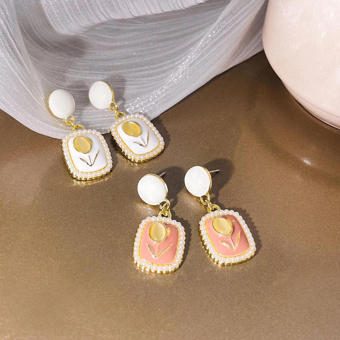 Pendientes de tulipán con perla y aguja de plata S925