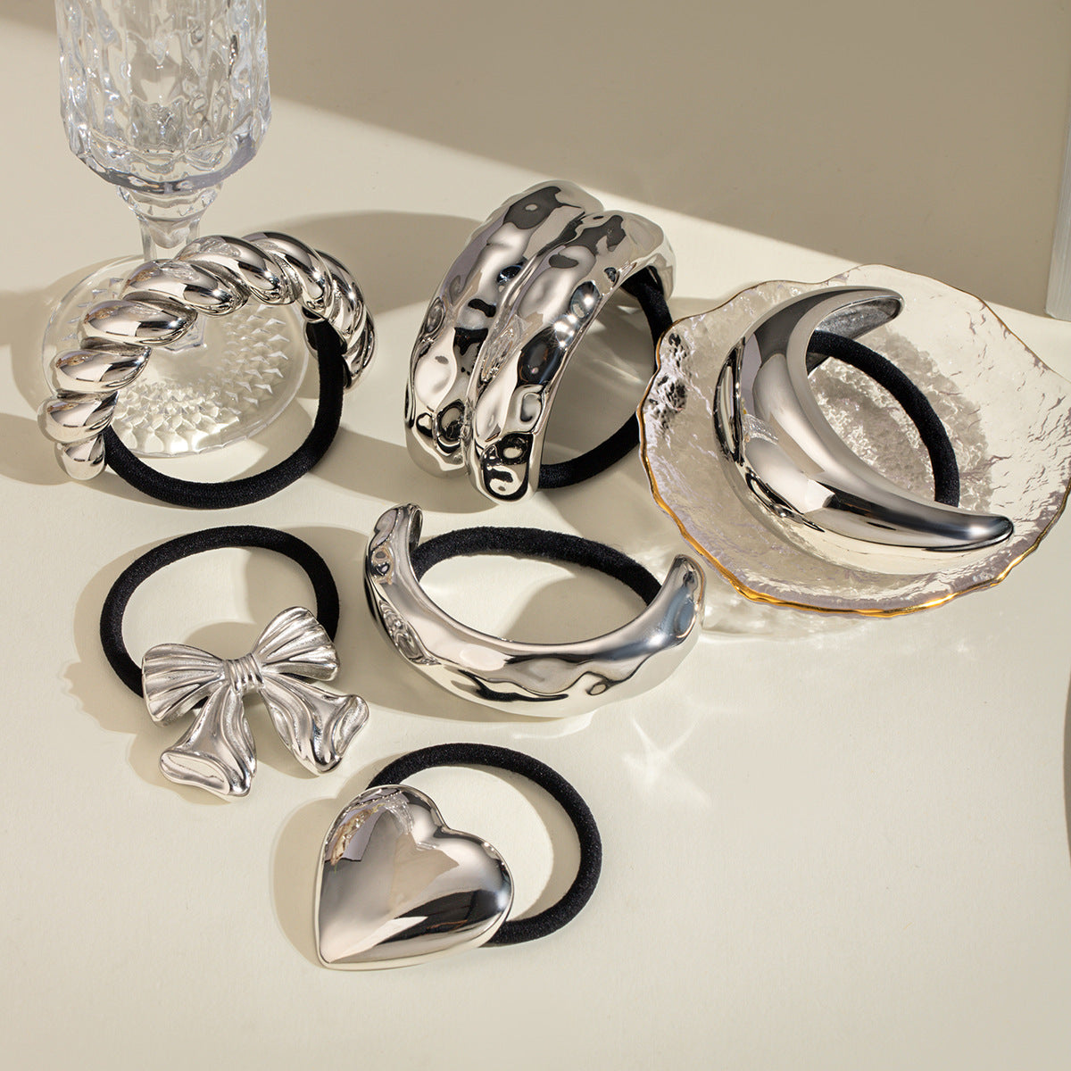 Accesorios para el cabello de acero de titanio.