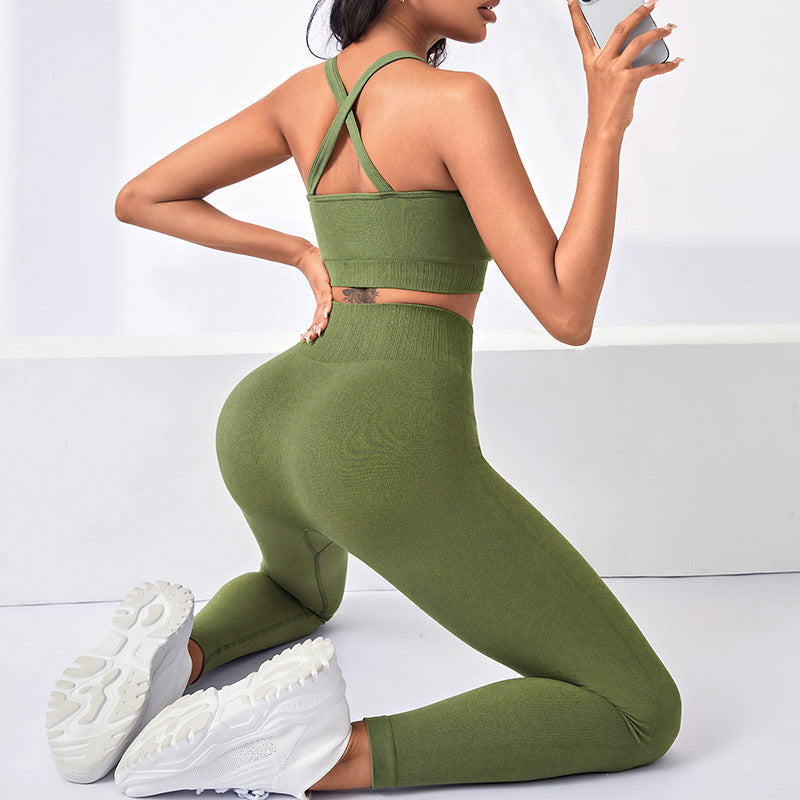 Conjunto de yoga con sujetador deportivo de alta elasticidad sin costuras