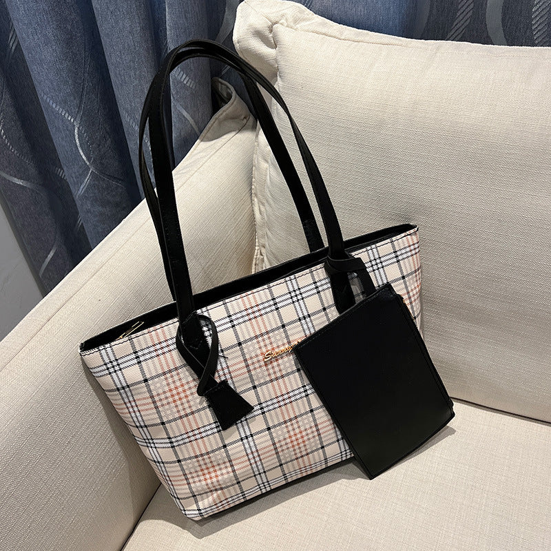 Plaid print tote bag