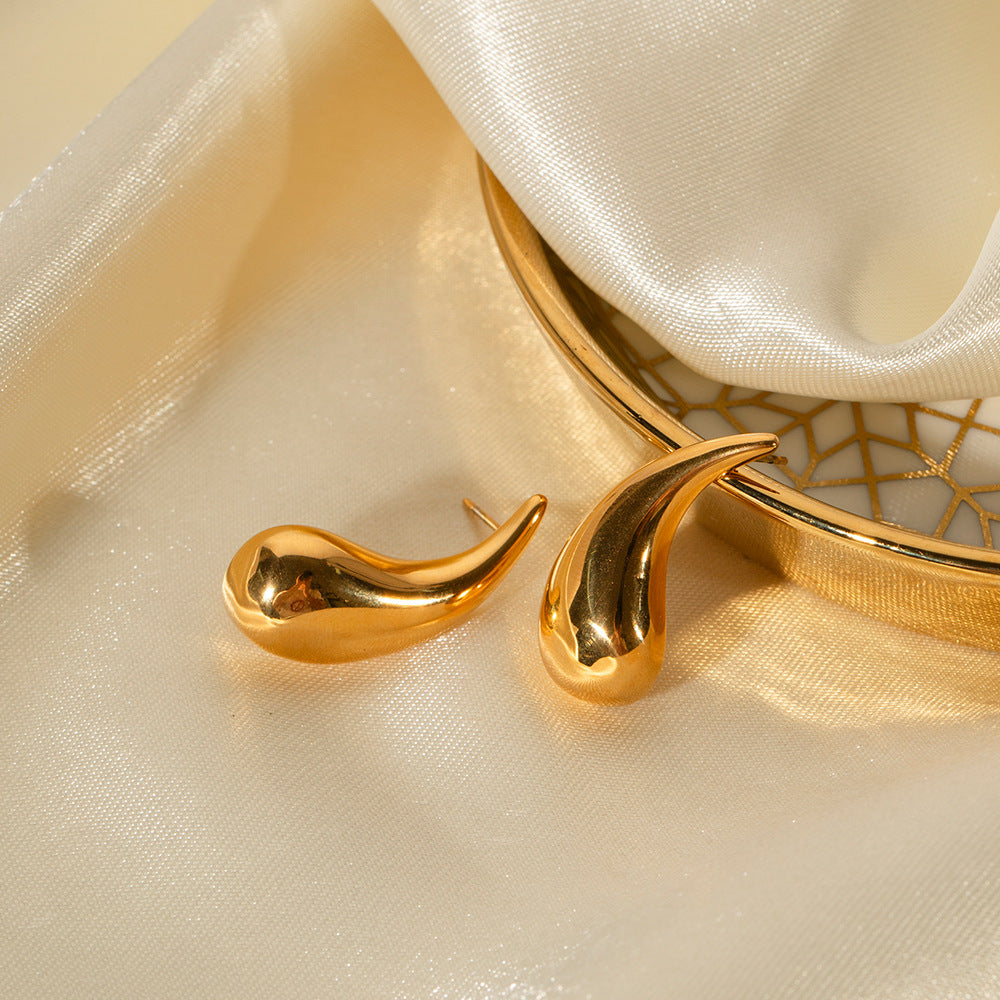 18k gold teardrop earrings
