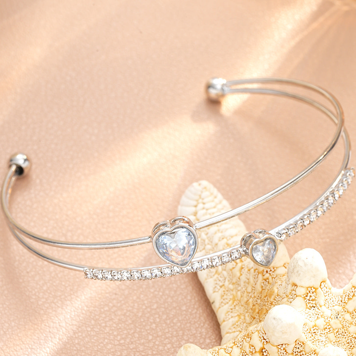 Heart zircon bracelet