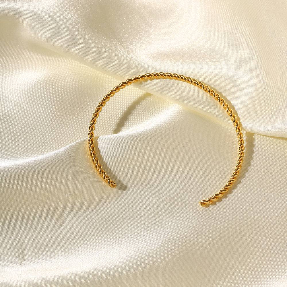18K Gold Fine Twisted Women's Open Bracelet