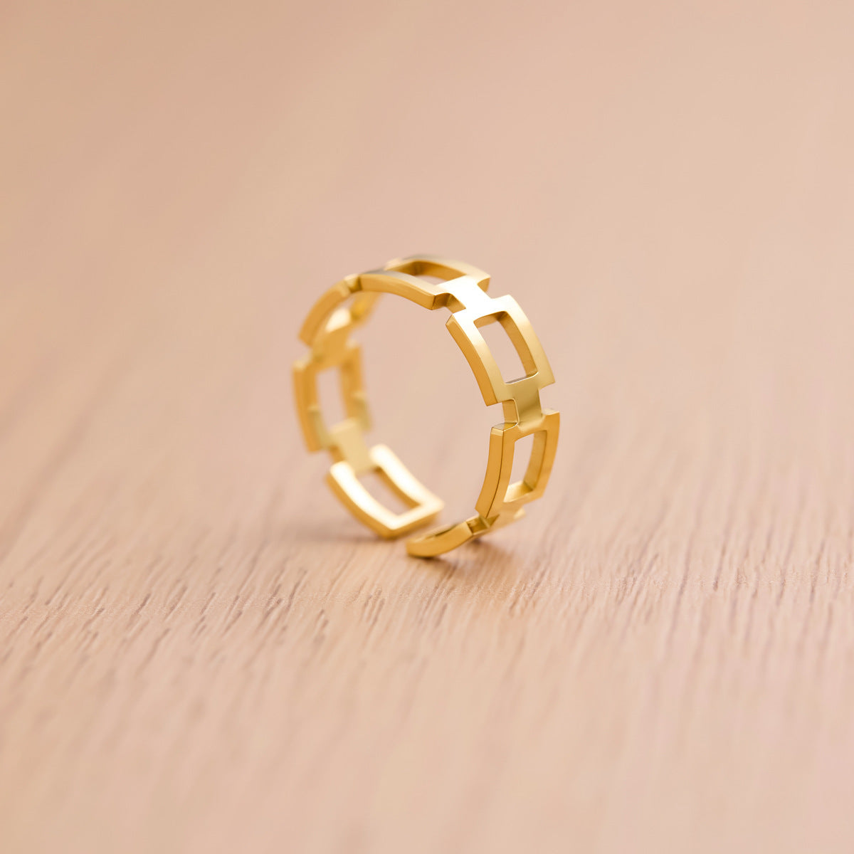 Plaid ring