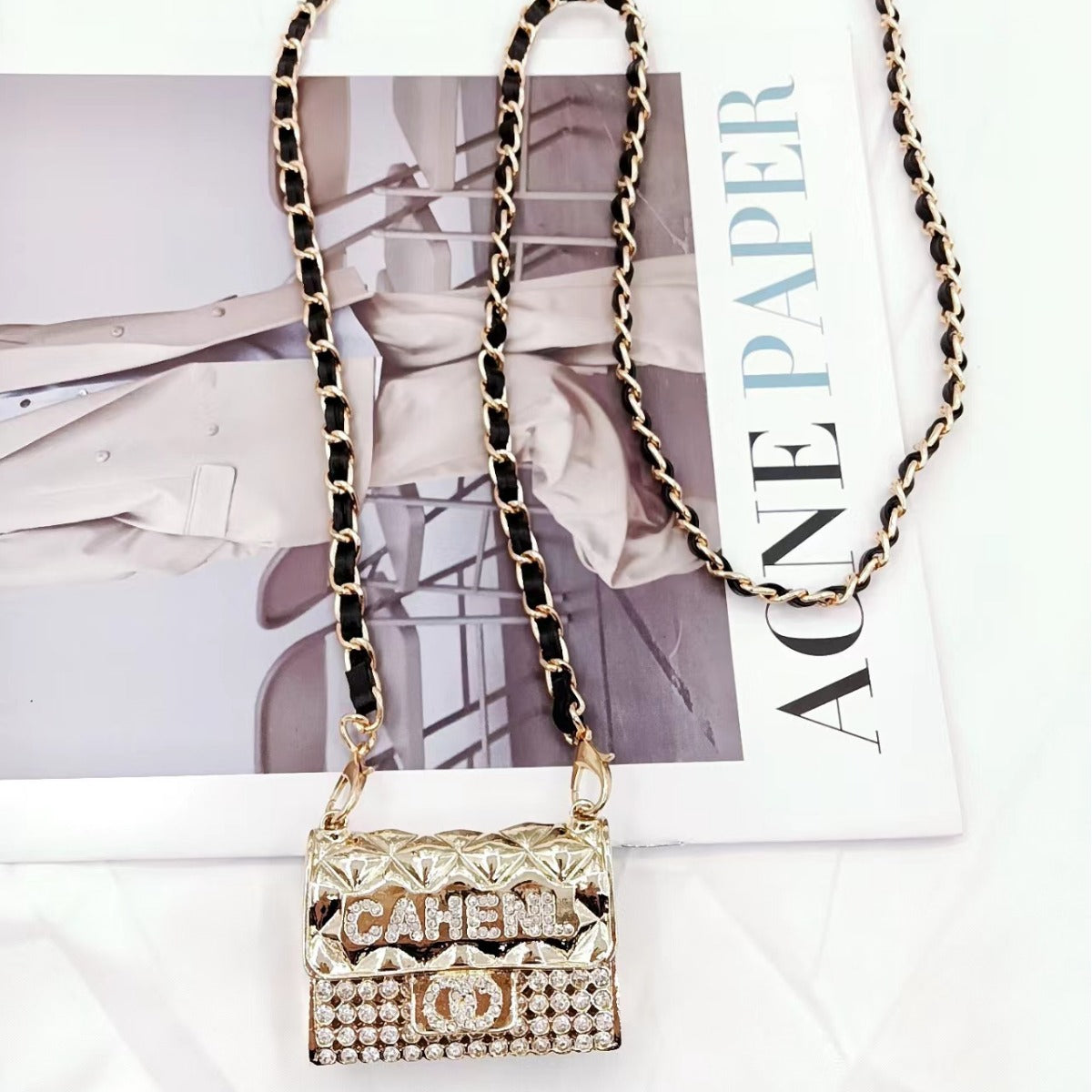 Stylish mini chain rhombus bag