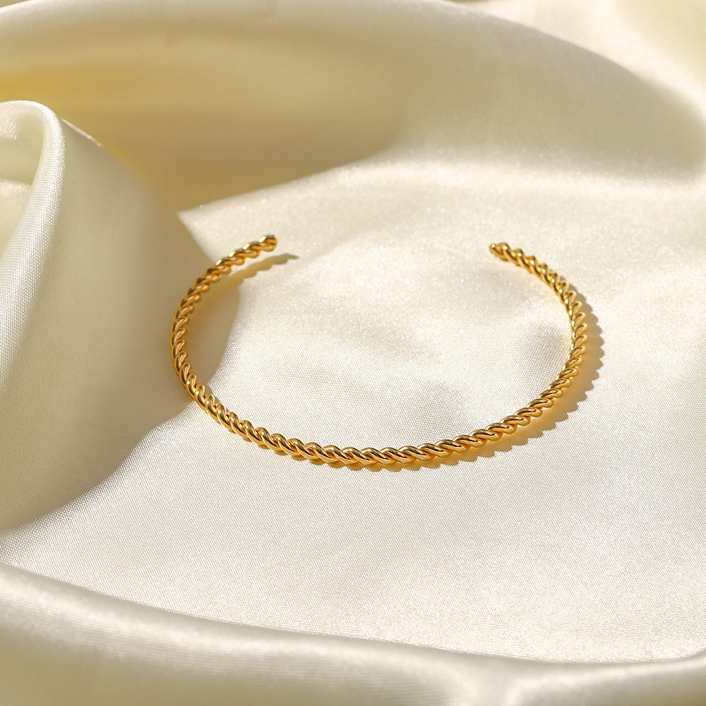 18K Gold Fine Twisted Women's Open Bracelet