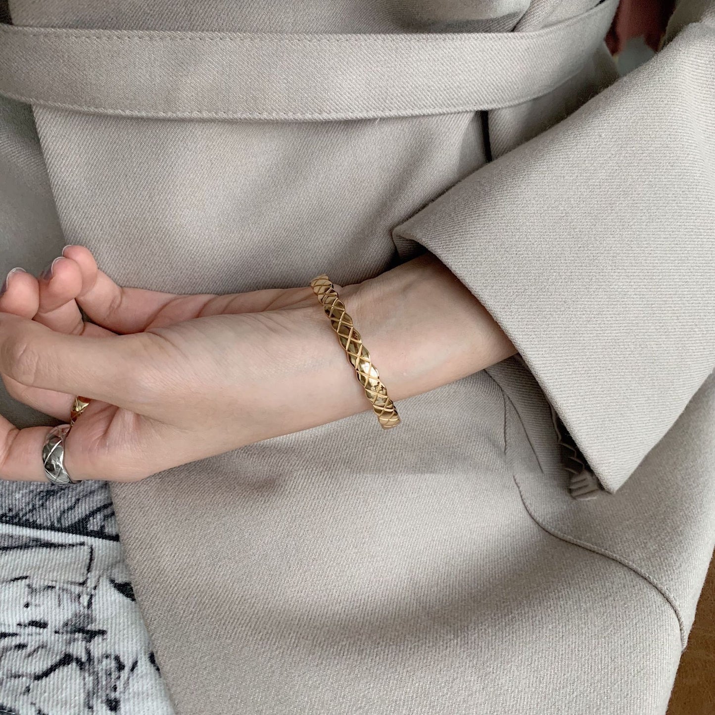 Open rhombus bracelet