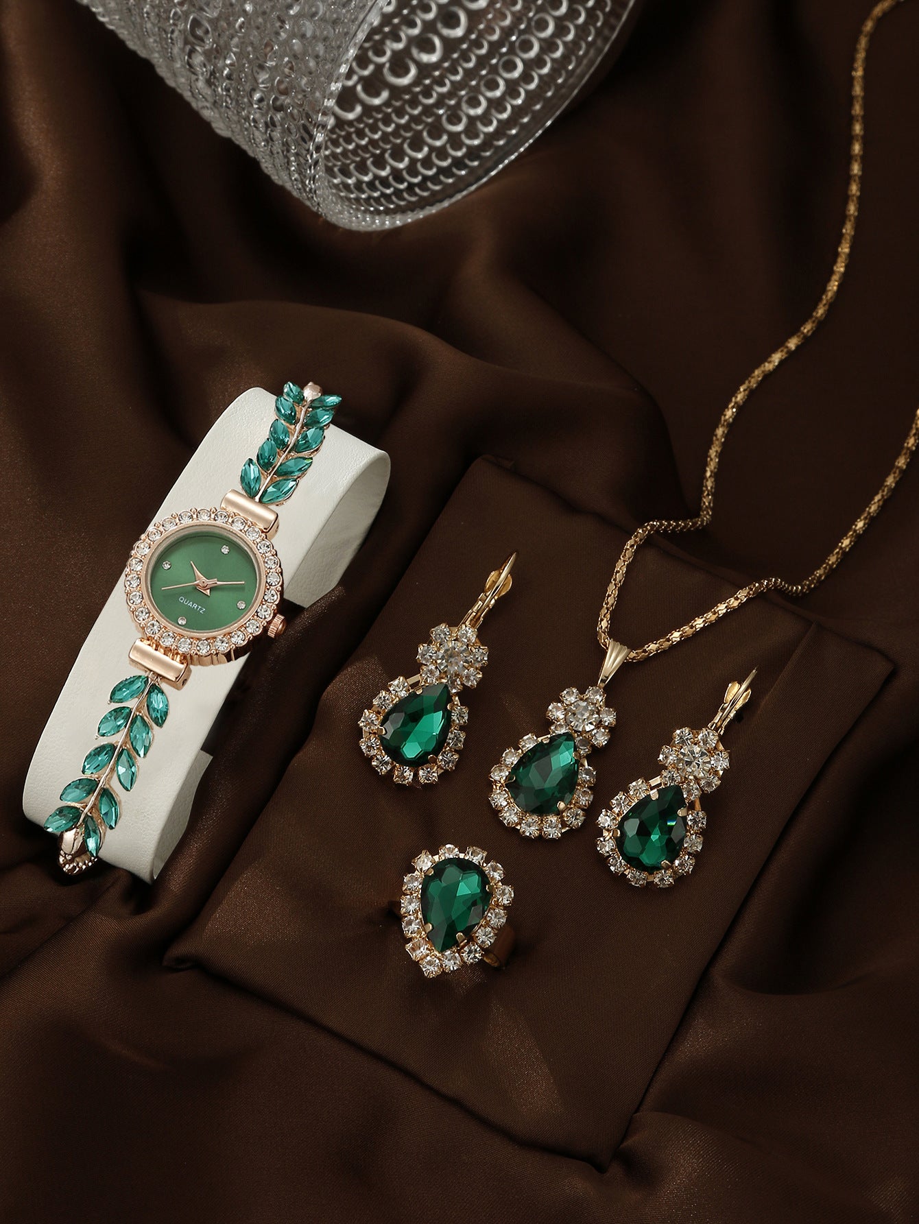 Quartz bracelet watch jewelry set