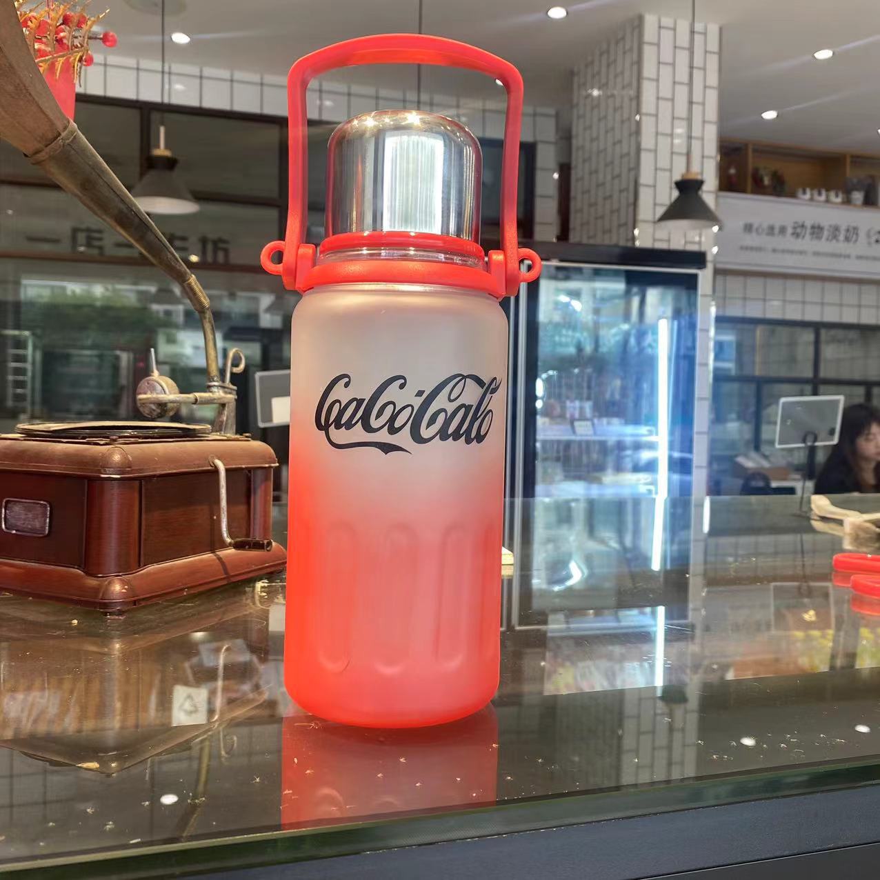 Taza plástica material de la PC con la manija, botella de agua de la pendiente
