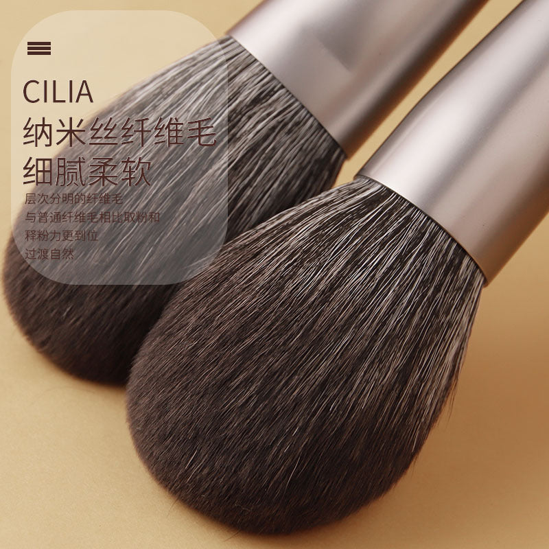 Juego de brochas de maquillaje White Fox de 12 piezas