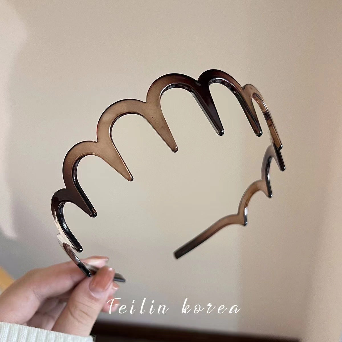 Versatile lace headband