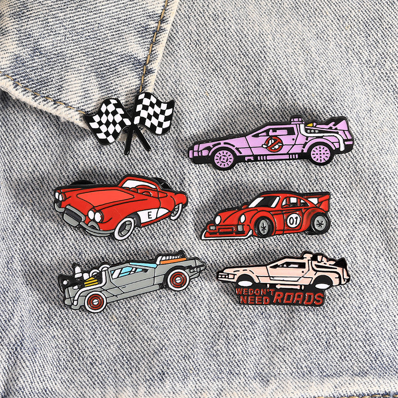 Racing series brooch alloy