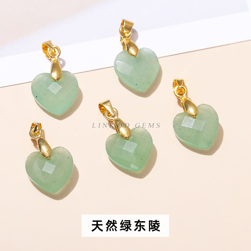 Colgante de corazón de amor tallado en cristal natural de 12 mm