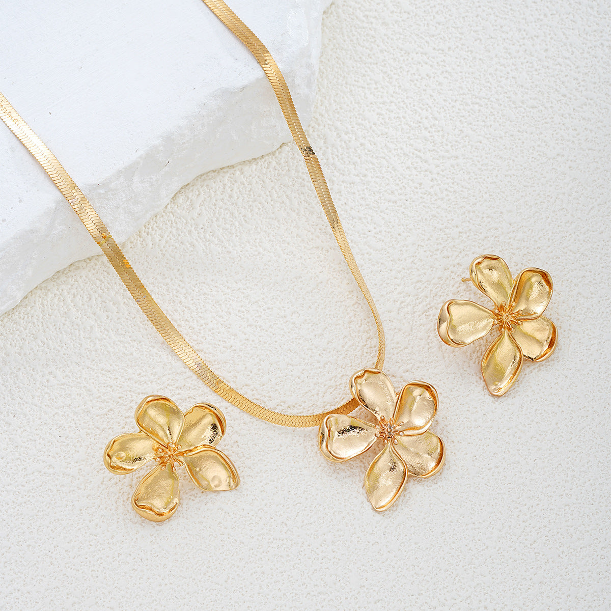 Metal Flower Drop Earrings