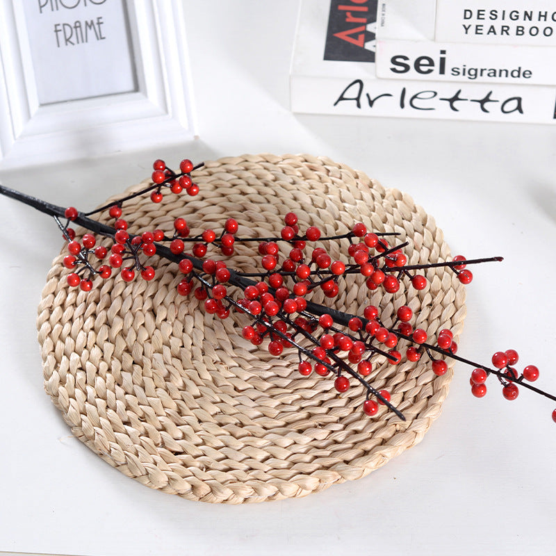 Simulación de fruta de acebo fruta roja fruta de la fortuna