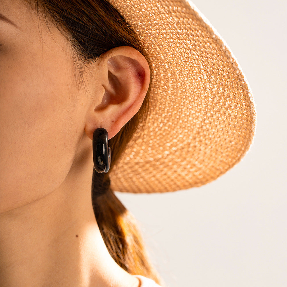 Stainless steel hollow C-shaped earrings for women
