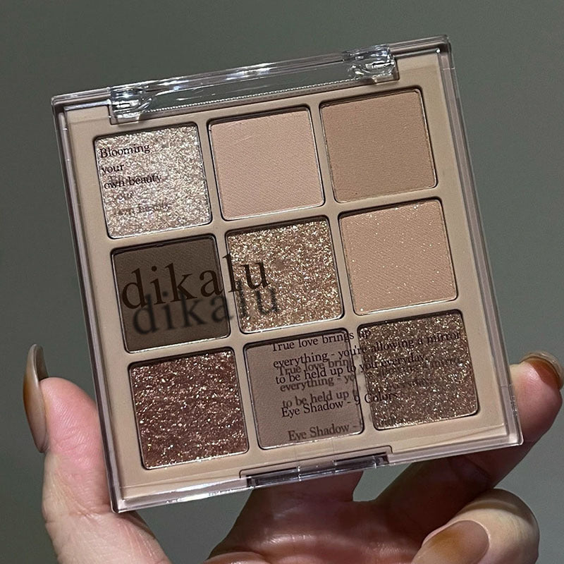 Paleta de sombras de ojos acrílicas transparentes de nueve colores