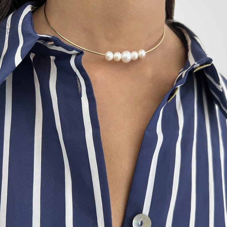 Collar de acero de titanio perlado premium