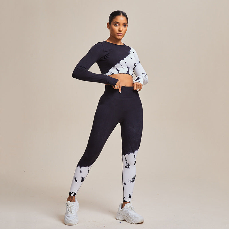 Conjunto de sujetador deportivo de gran elasticidad en blanco y negro sin costuras