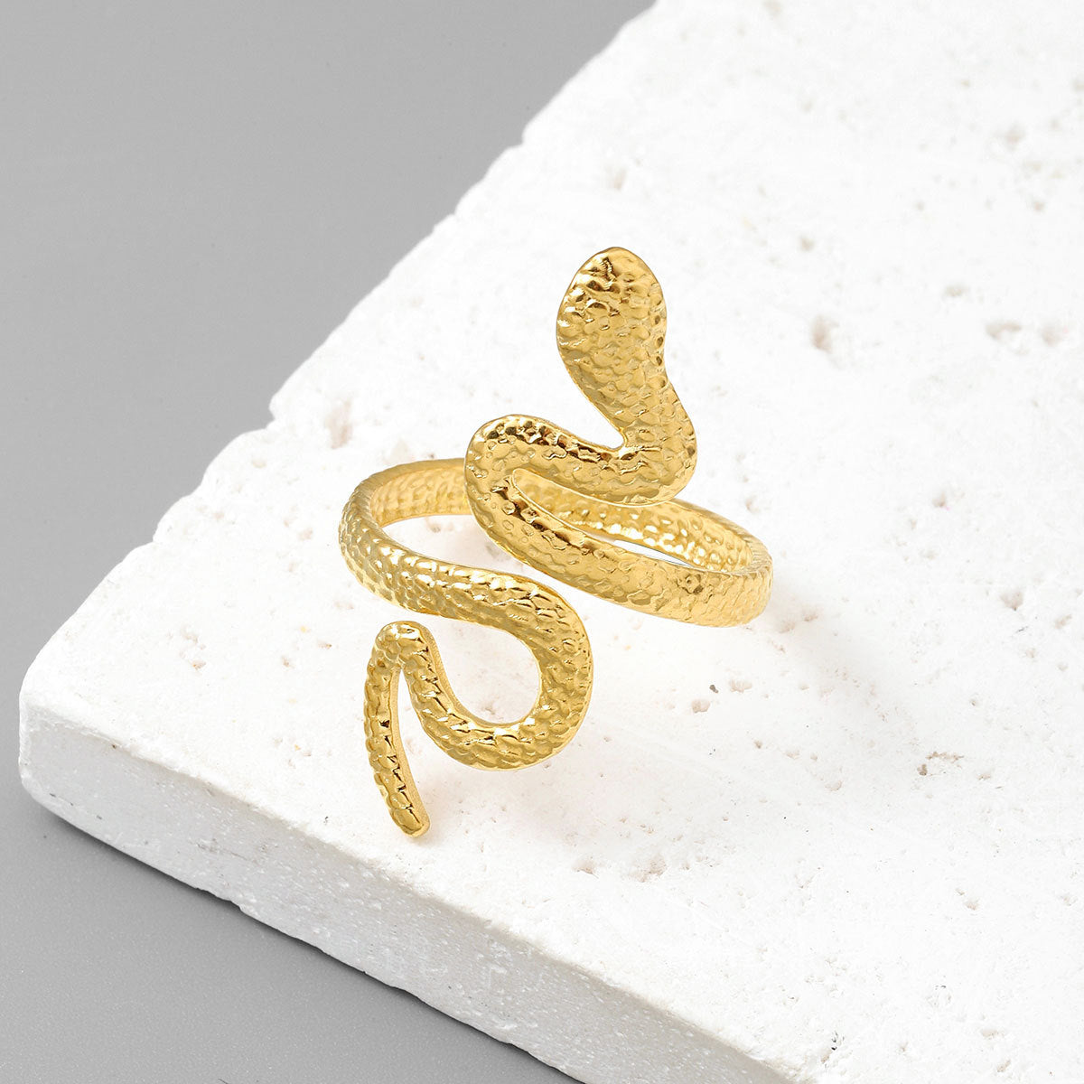 Qizhu Leaf Life Tree Titanium Steel Ring