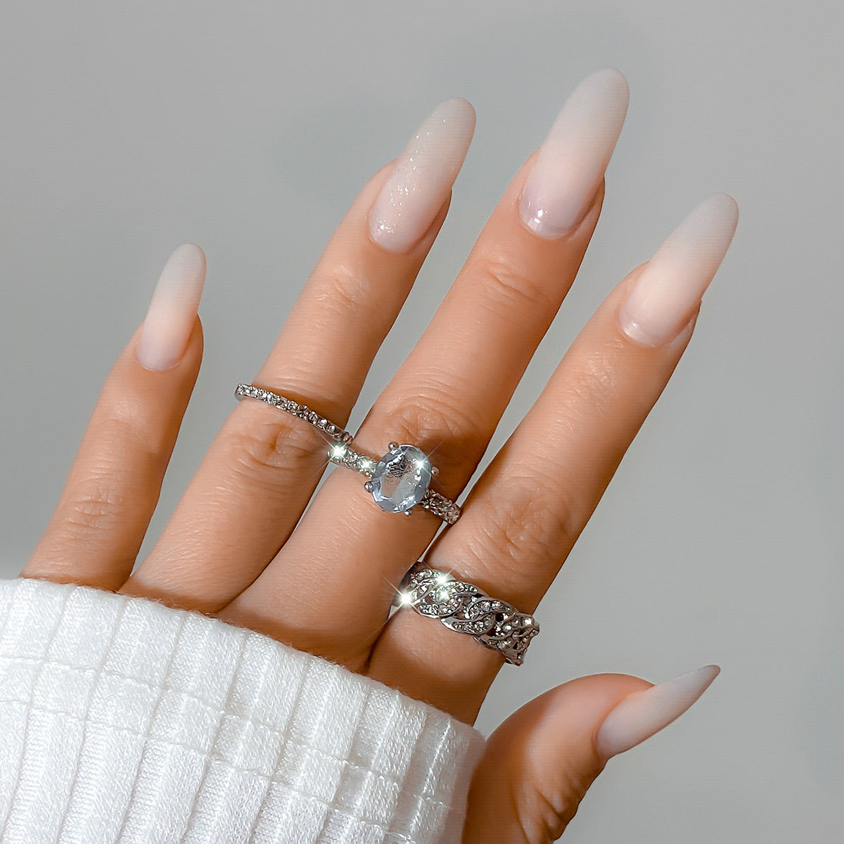 Flower imitation pearl ring