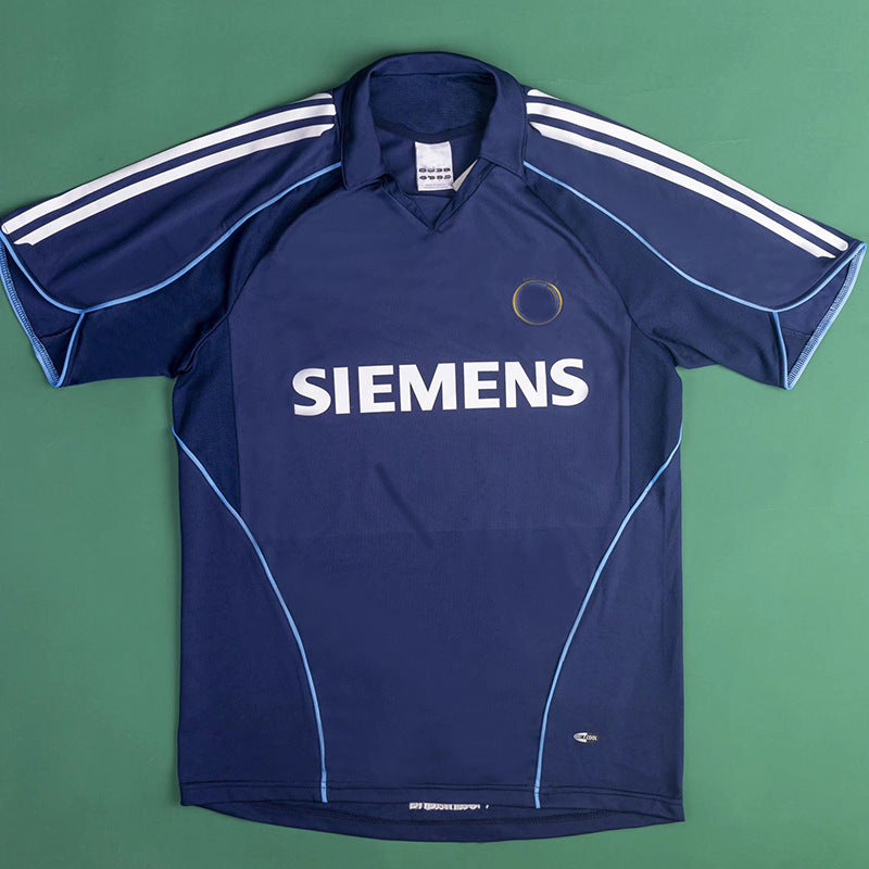 Camiseta retro visitante del Real Madrid 2005-06 de Ra¨²l Ronaldo Zidane