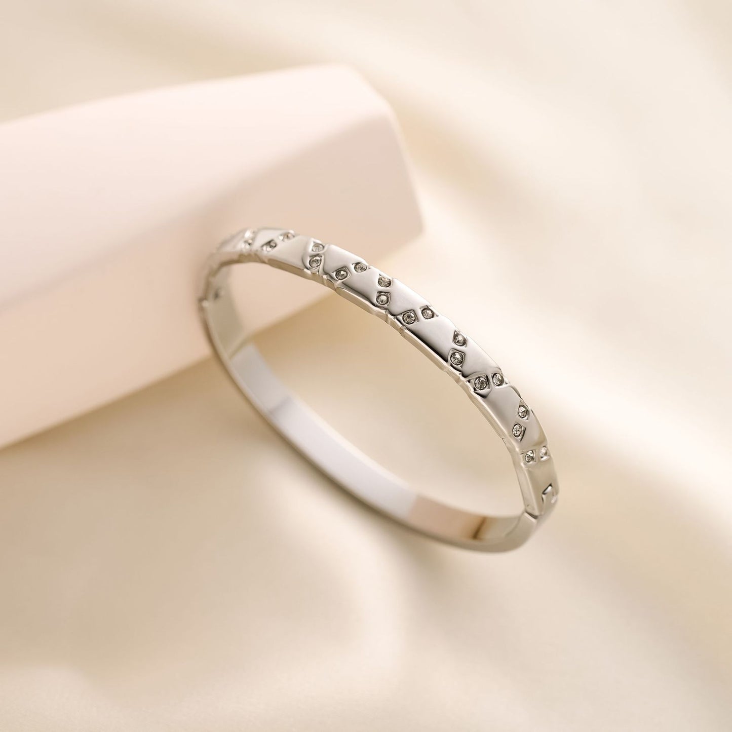 Twill Zircon Bracelet