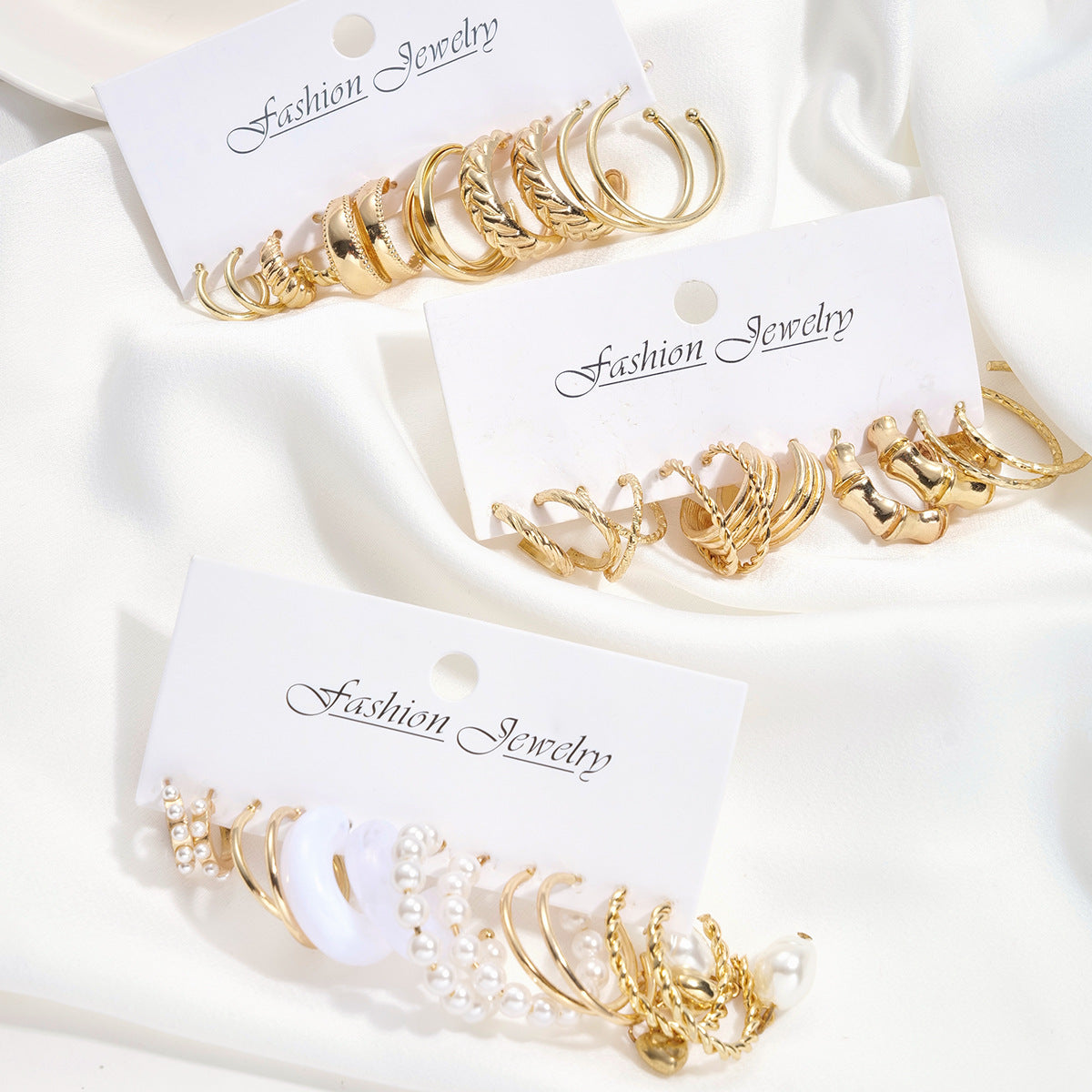 Juego de pendientes de aro con perlas, 18 piezas