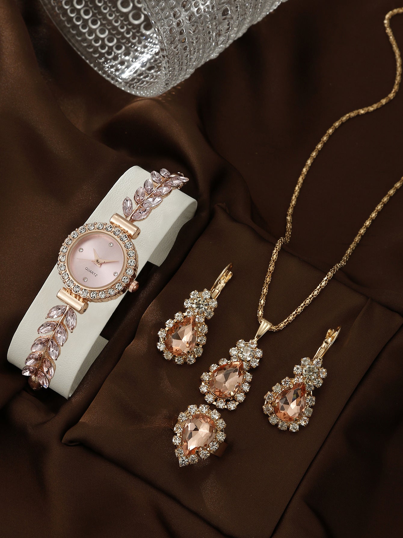 Quartz bracelet watch jewelry set