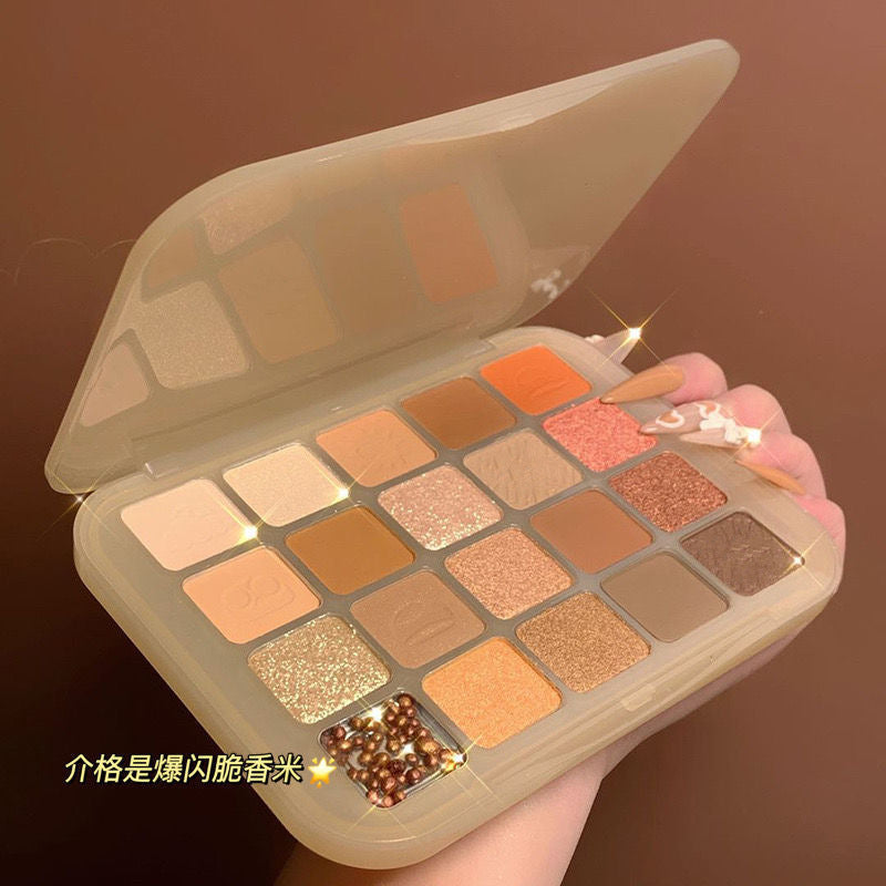20-Color Eyeshadow Palette