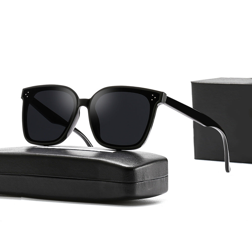 Venta de gafas de sol polarizadas con protección UV que adelgazan el rostro de GM