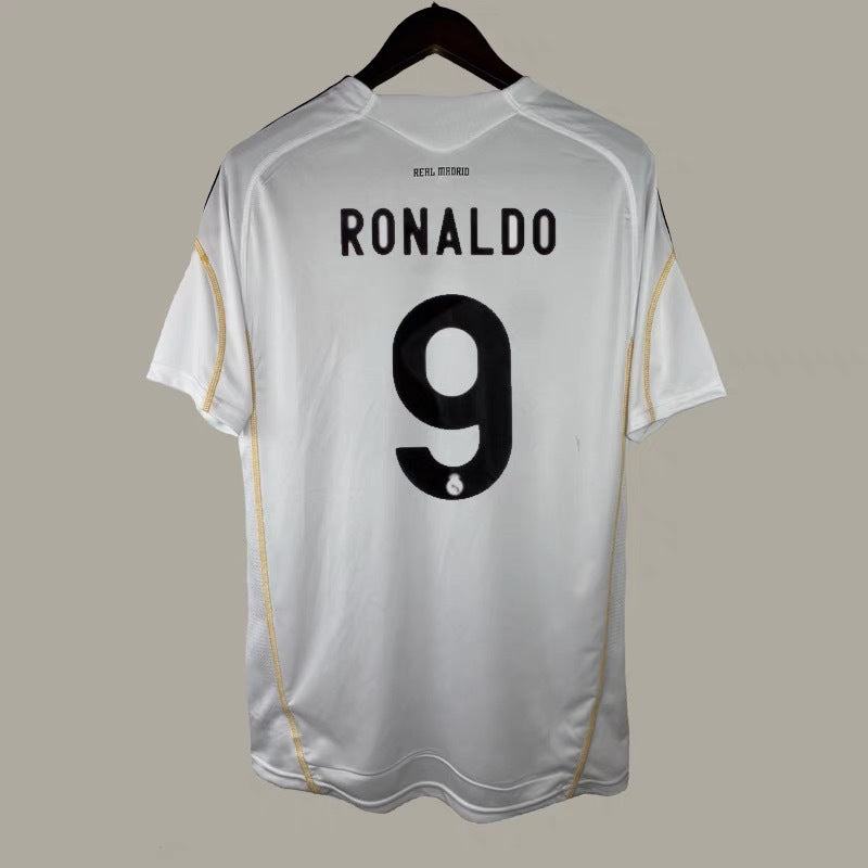 Camiseta retro de manga corta de local de Kaká Alonso Ronaldo Guti del Real Madrid 09-10