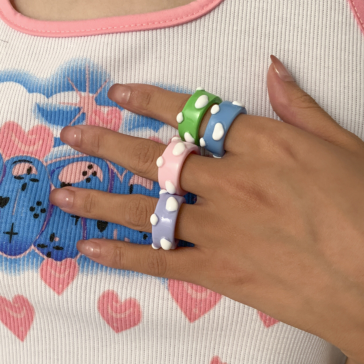 Anillo de nube blanca