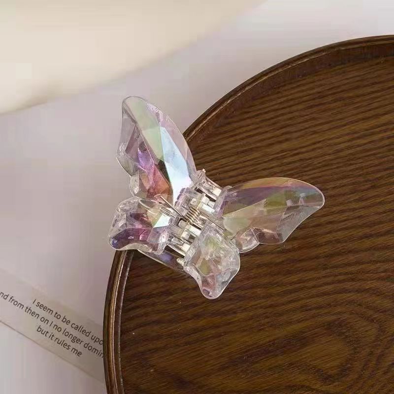 Grab clip butterfly ice crystal transparent