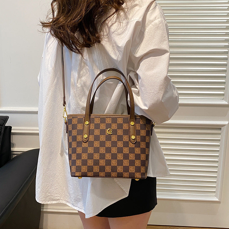 Printed shoulder tote bag