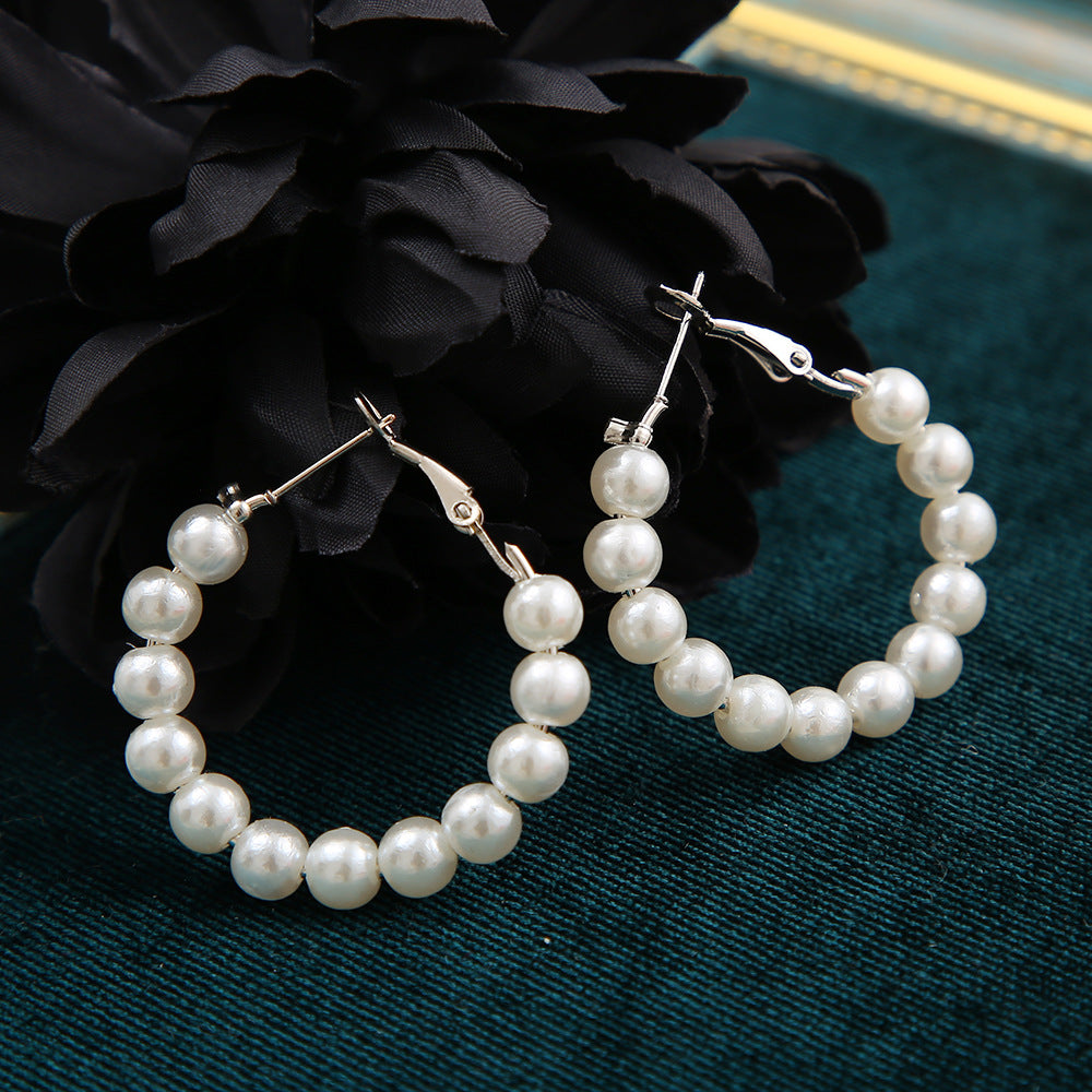 Retro Pearl Drop Earrings